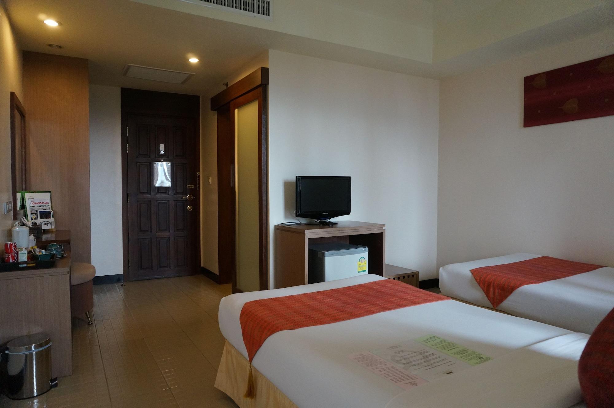צ'יאנג מאי Maninarakorn Hotel מראה חיצוני תמונה