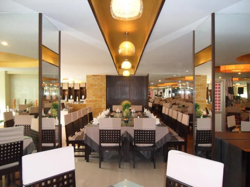 צ'יאנג מאי Maninarakorn Hotel מראה חיצוני תמונה