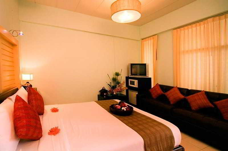 צ'יאנג מאי Maninarakorn Hotel מראה חיצוני תמונה