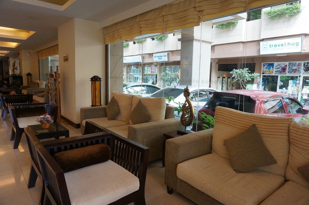 צ'יאנג מאי Maninarakorn Hotel מראה חיצוני תמונה